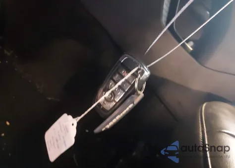 2022 Lincoln Aviator Standard z USA, uszkodzony, nr VIN 5LM5J6XC9NGL05235